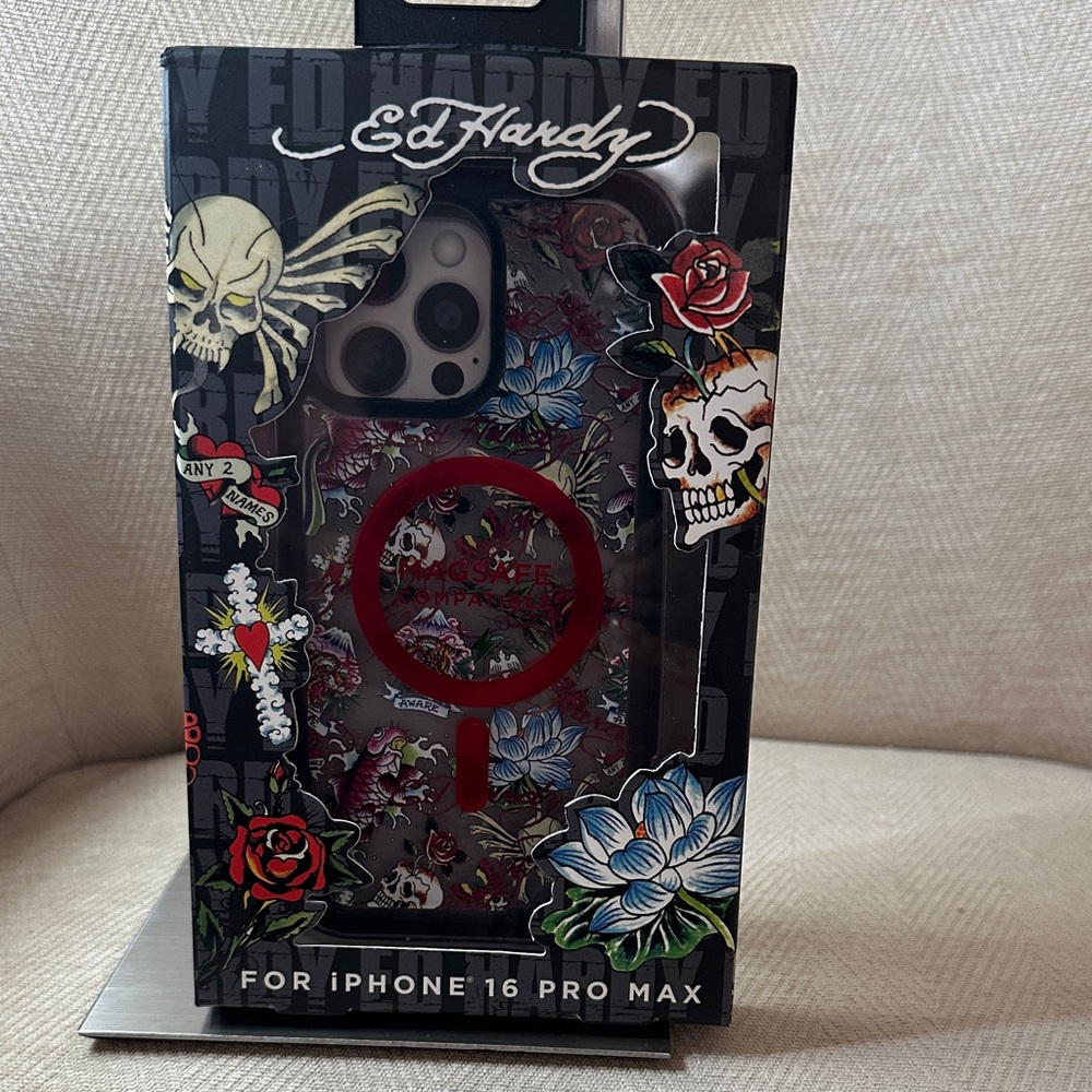 Ed Hardy Skull and Floral iPhone 16 Pro Max Case - Red and Blue - Picture 4 of 7